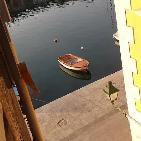 Zora 2*